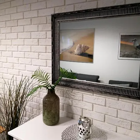 Ikar Z Widokiem Na Morze W Kompleksie Platinium Apartment Rewal