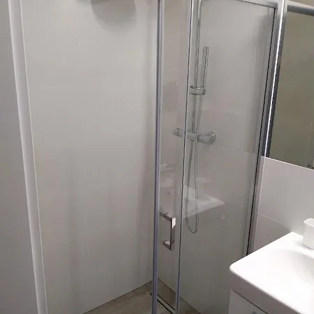 Ikar Z Widokiem Na Morze W Kompleksie Platinium