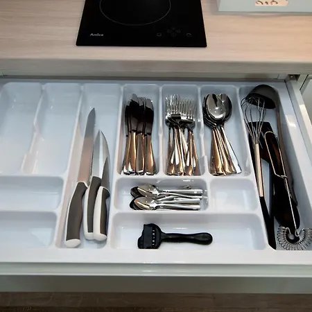 Ikar Z Widokiem Na Morze W Kompleksie Platinium Apartment