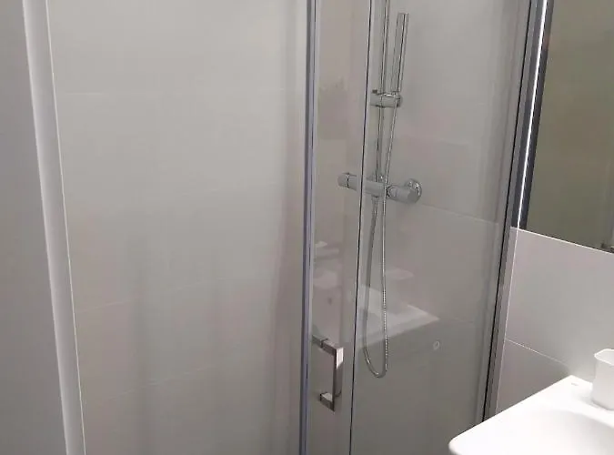 Ikar Z Widokiem Na Morze W Kompleksie Platinium