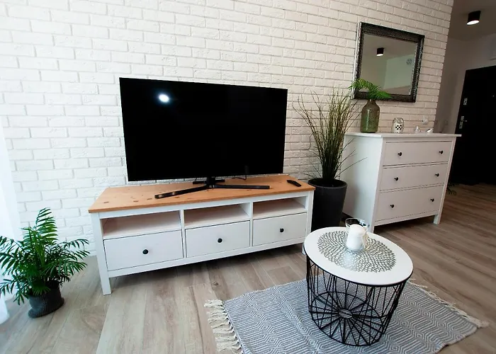 Ikar Z Widokiem Na Morze W Kompleksie Platinium